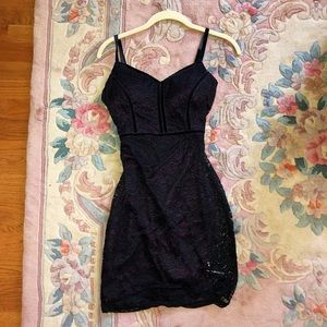 Guess Velvet-Trimmed Lace BodyCon Dress